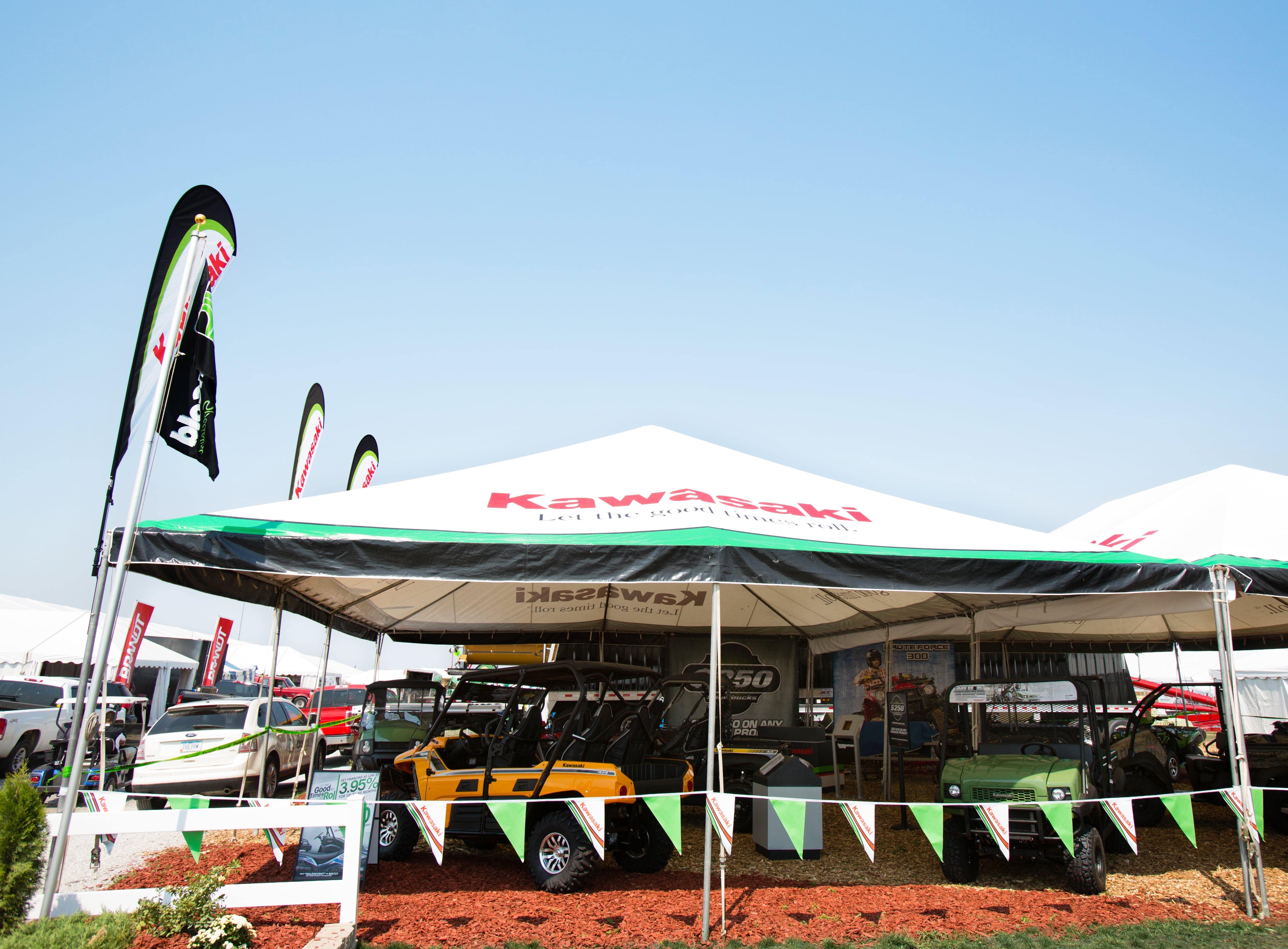 Using Branded Event Tents and Signage at Trade Shows - American Pavilion