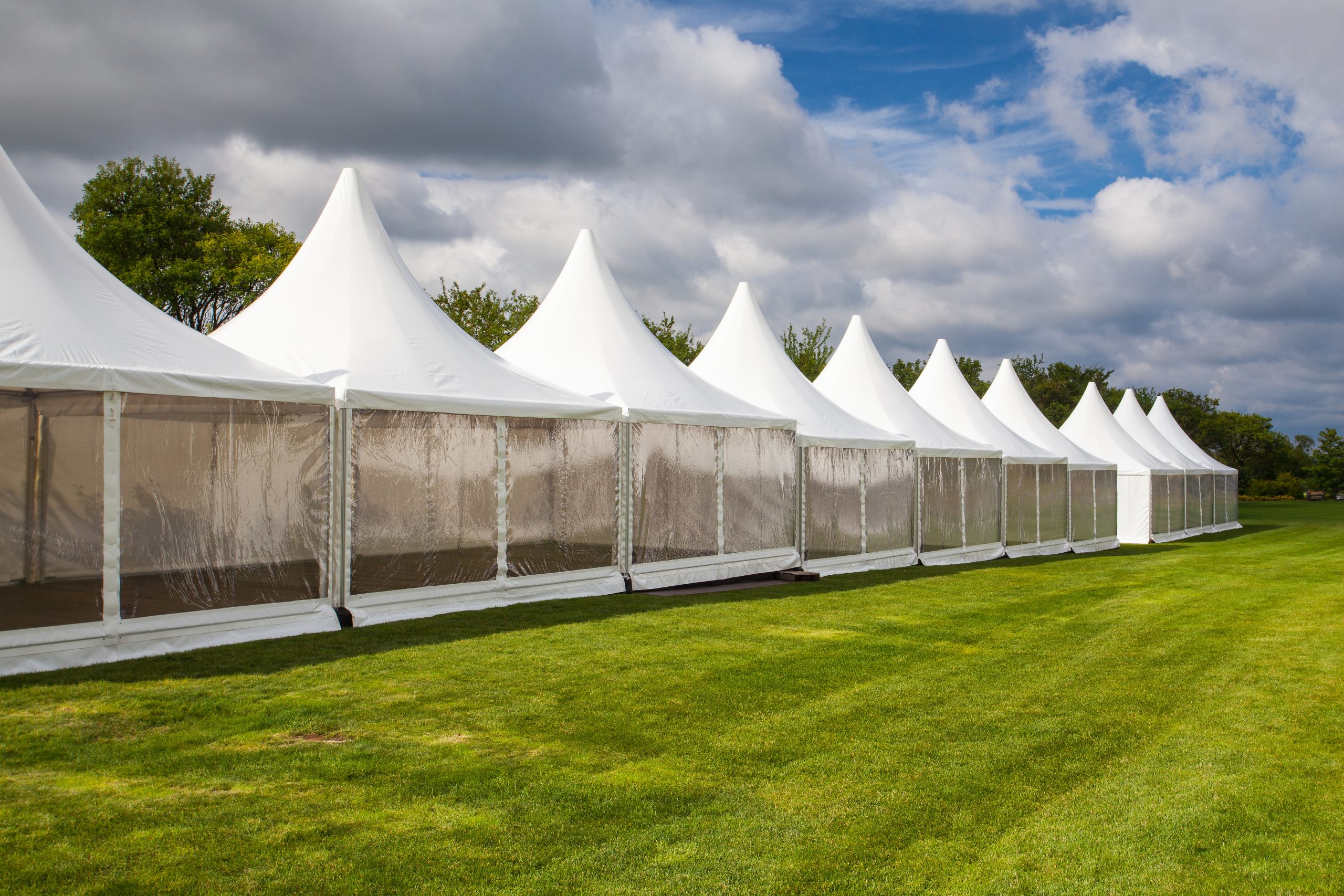 5 Things to Consider About Large Tent Rentals - American Pavilion