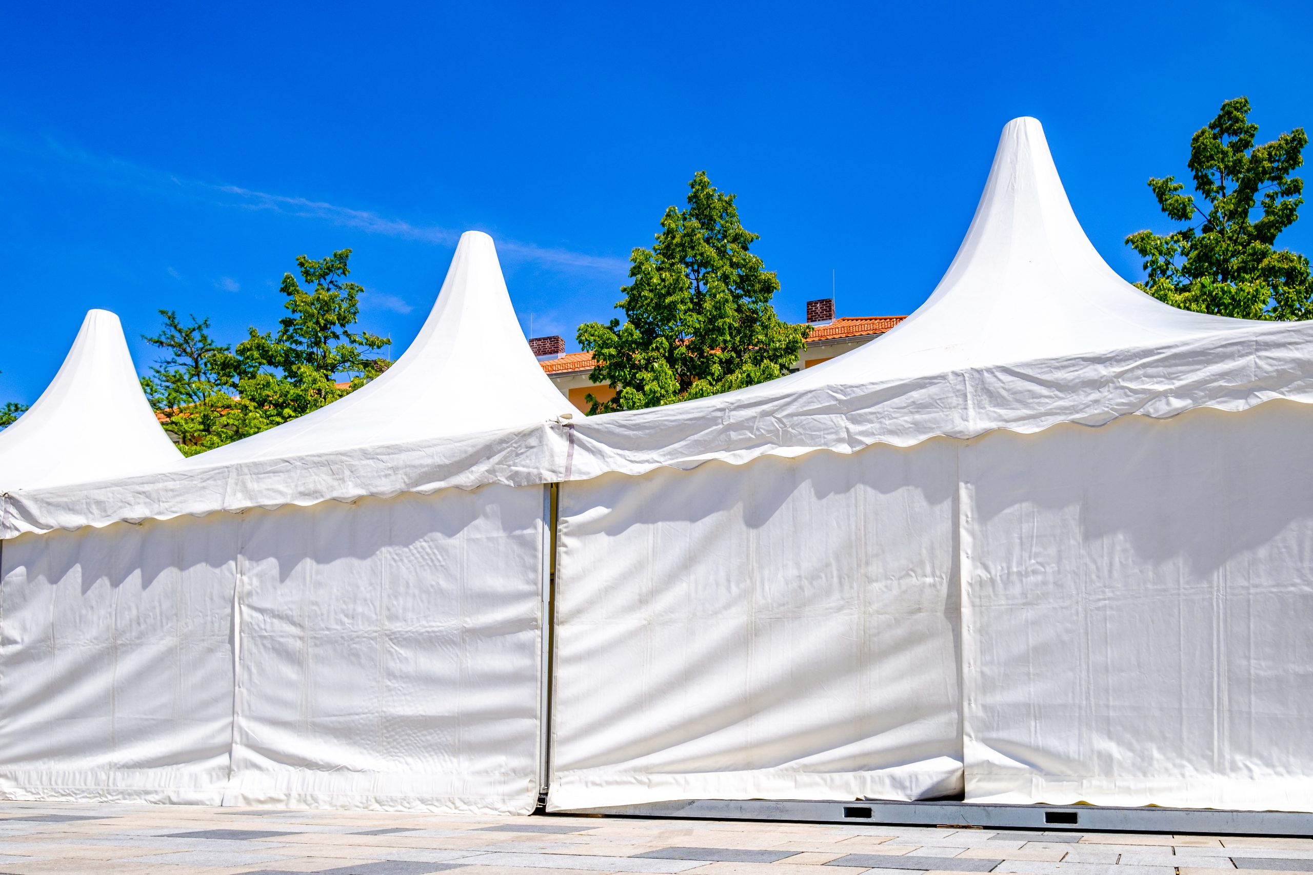 The Benefits of Construction Site Tents - American Pavilion